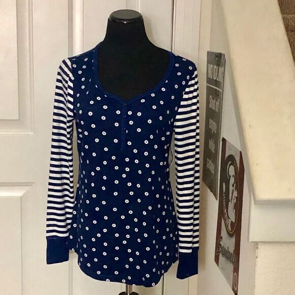 NWT pajama top by New Directions in med. - Picture 1 of 2